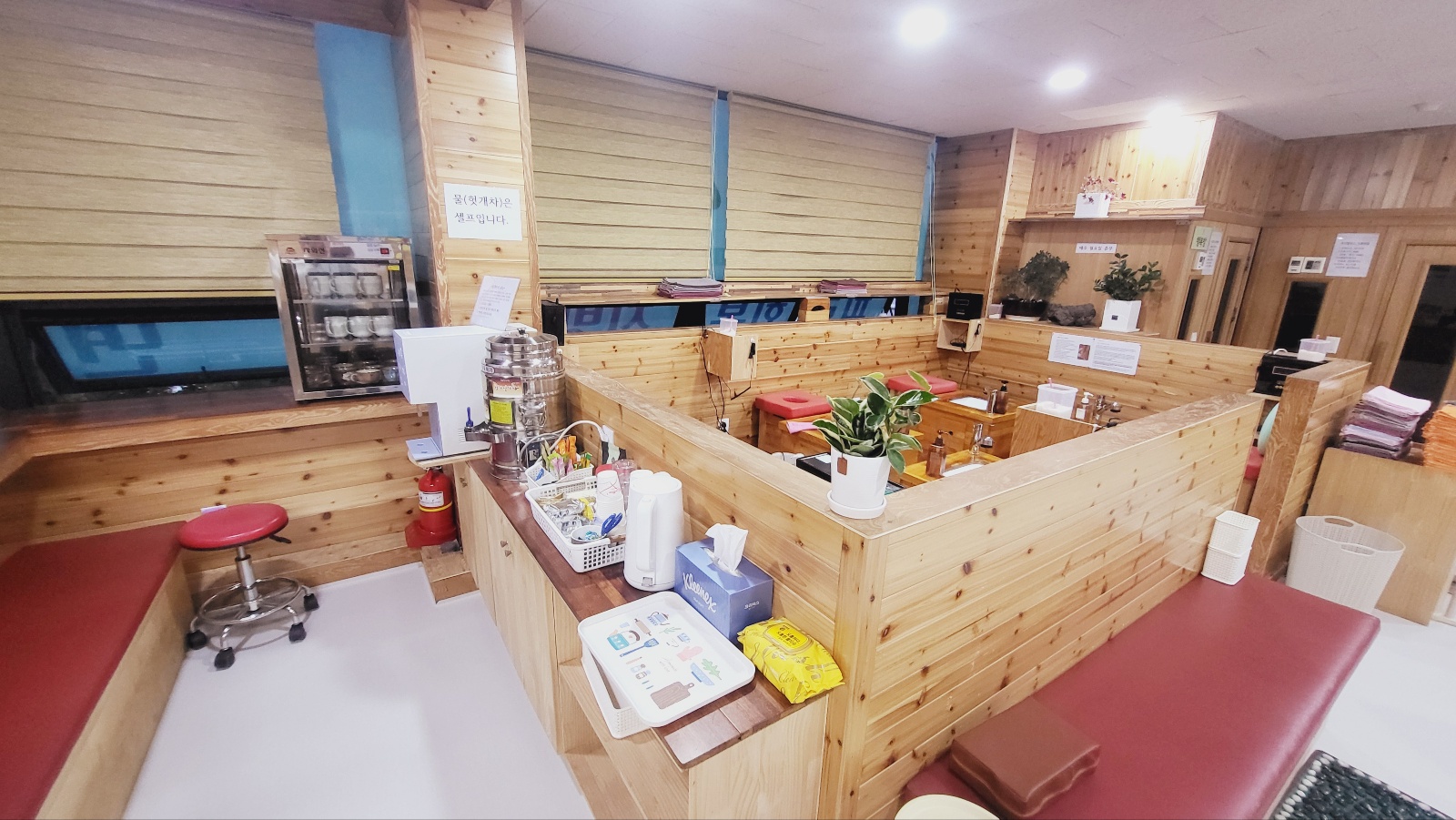 2000769928_XaFestGJ_334284dc2a9d82711ee4d81f0533f29cc10ff6b2.jpg 이미지크게보기