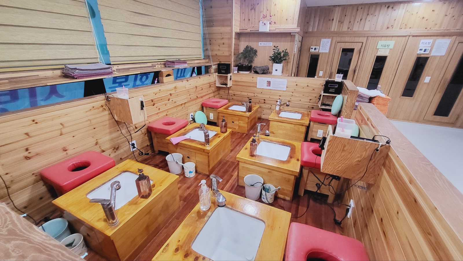 2000769928_zSYO40gx_afa824110f417d23f35ecffe35c371ca53cadaec.jpg 이미지크게보기